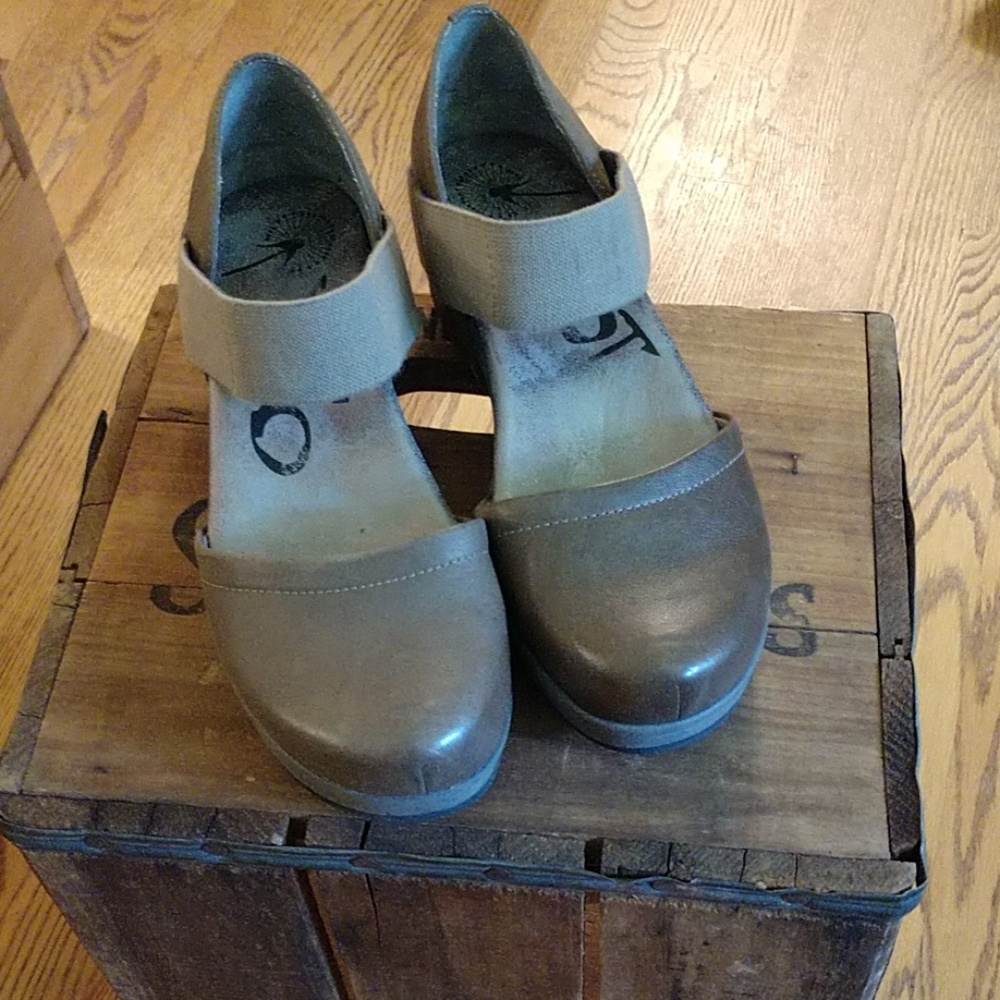 OTBT  Migrant Wedge
